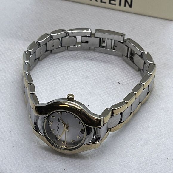 Anne Klein 10/677SVTT Women Stainless Steel Analog Dial Quartz Wrist Watch JMB29 - Picture 8 of 12